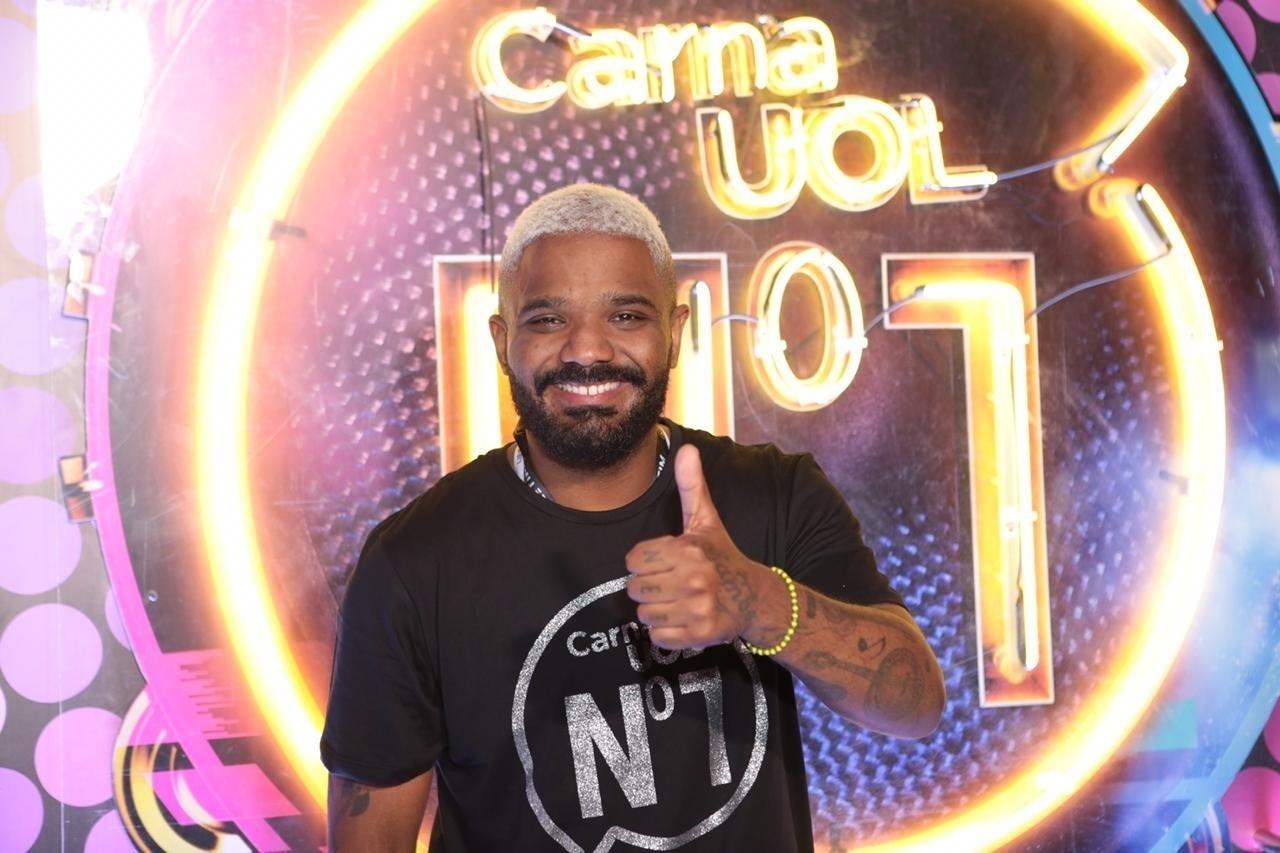O músico Arlindinho Cruz no Camarote CarnaUOL N1, na Sapucaí - Gianne Carvalho/UOL