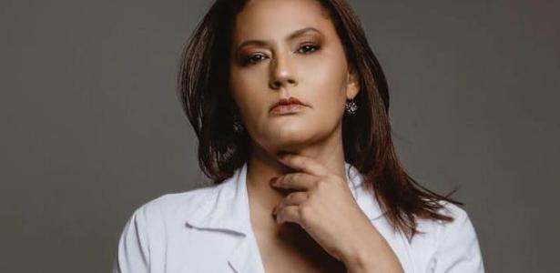 Professora brilha no OnlyFans e é ameaçada por instituição e pai de