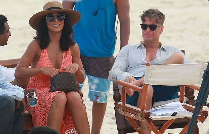 3 - Outro sucesso de Carolina (Juliana Paes): uma saída de praia  - Divulgação