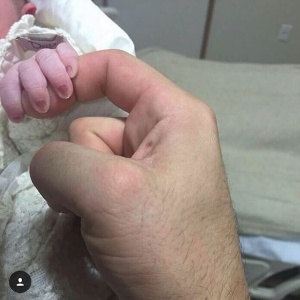Cantor Munhoz celebra o nascimento da filha - Reprodução/Instagram/munhoz_mariano - Reprodução/Instagram/munhoz_mariano