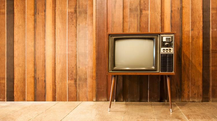 Televisores de tubo conquistan nostálgicos y cuestan R$ 4.000