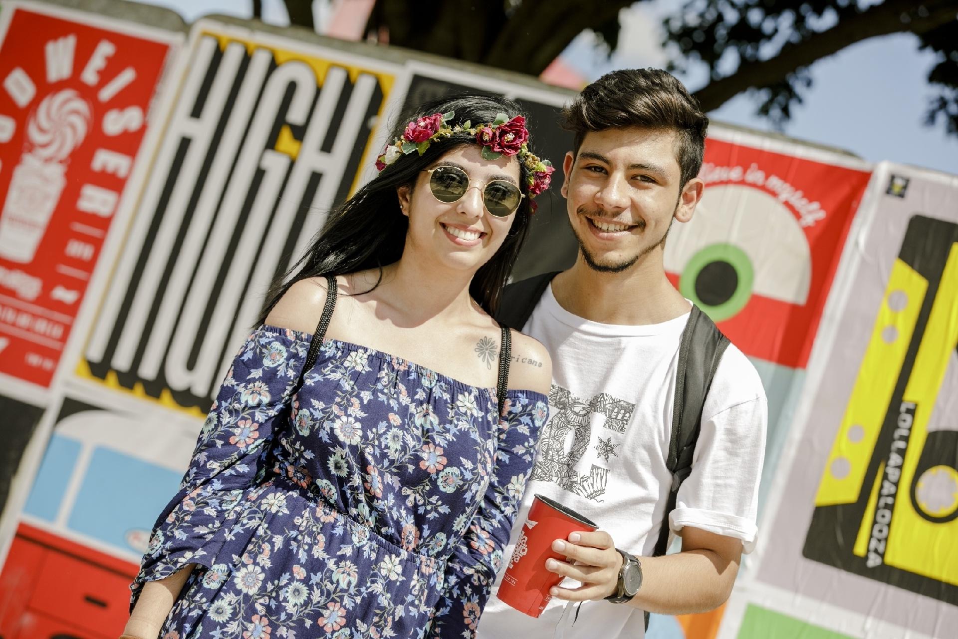 lollapalooza 2018 - Gabriela Araújo e Gustavo Mattiello são muito fãs de Lana e esperam se emocionar com o show - Mariana Pekin/UOL