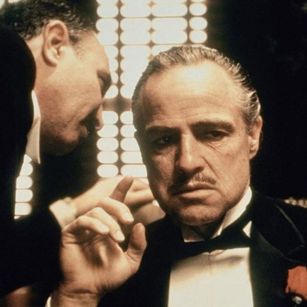 Marlon Brando e Salvatore Corsitto em "O Poderoso Chefão" (1972)