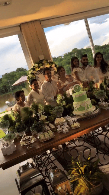 Batizado de Samuel, filho de Gusttavo Lima e Andressa Suíta - Reprodução/Instagram