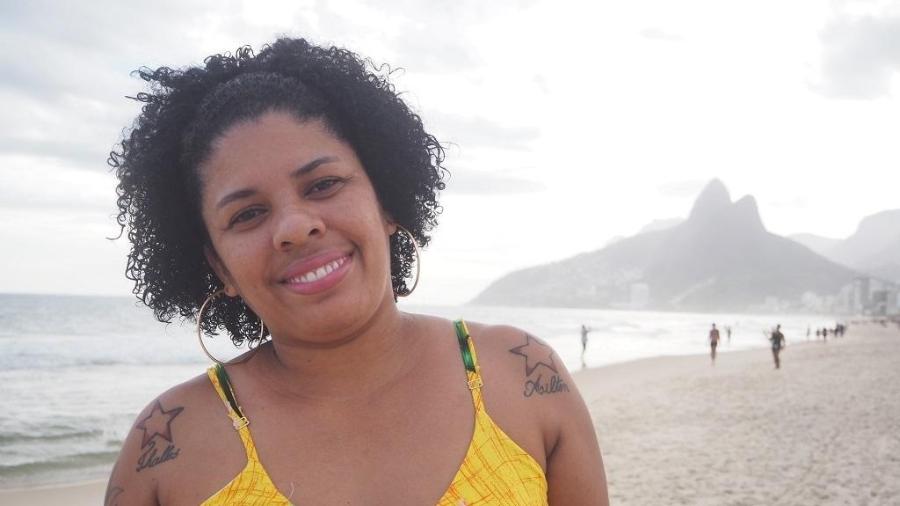 Ana Claudia Rocha, vítima de violência conjugal desde os 15 anos, recuperou o seu sorriso aos 39 - RFI/Sarah Cozzolino