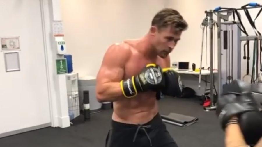 Ator Chris Hemsworth compartilhou treino de boxe - Reprodução/Instagram