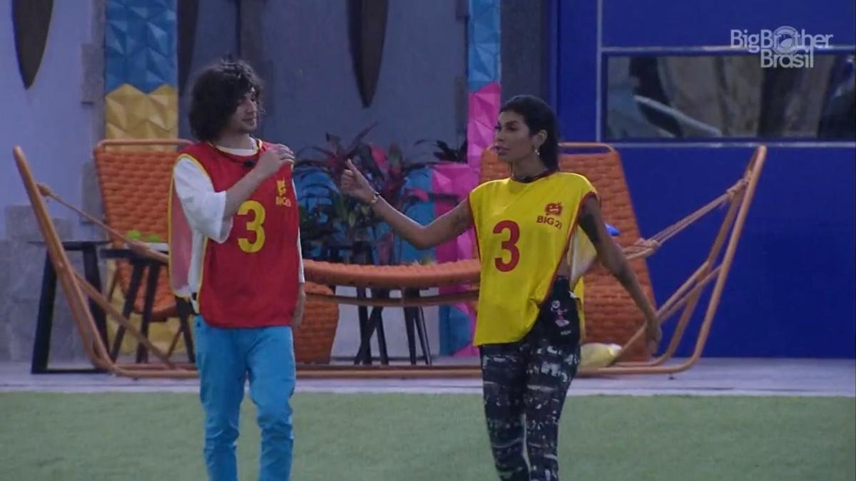 BBB 21: Fiuk e Pocah deixando a prova do líder - Reprodução/Globoplay