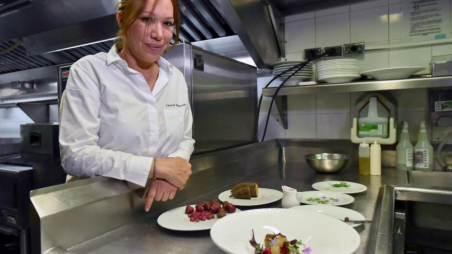 Leonor Espinosa, a Melhor Chef Feminina do Mundo em 2022 - LUIS ACOSTA/AFP