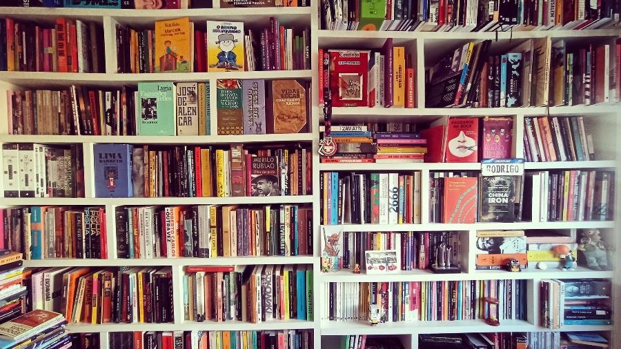 Por que ter uma biblioteca em casa - Rodrigo Casarin