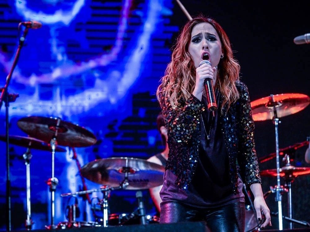 5.jul.2015 - Formada por Tatá Werneck, Maurício Meirelles, Murilo Couto, Marco Gonçalves e Nil Agra, a Banda Renatinho tocou para o público do parque do Ibirapuera, em um show gratuito, neste domingo (5). O show faz parte do festival Risadaria, que reúne nomes do stand-up comedy em uma programação que vai até dia 26 de julho. - Francisco Cepeda/AGNews-SP