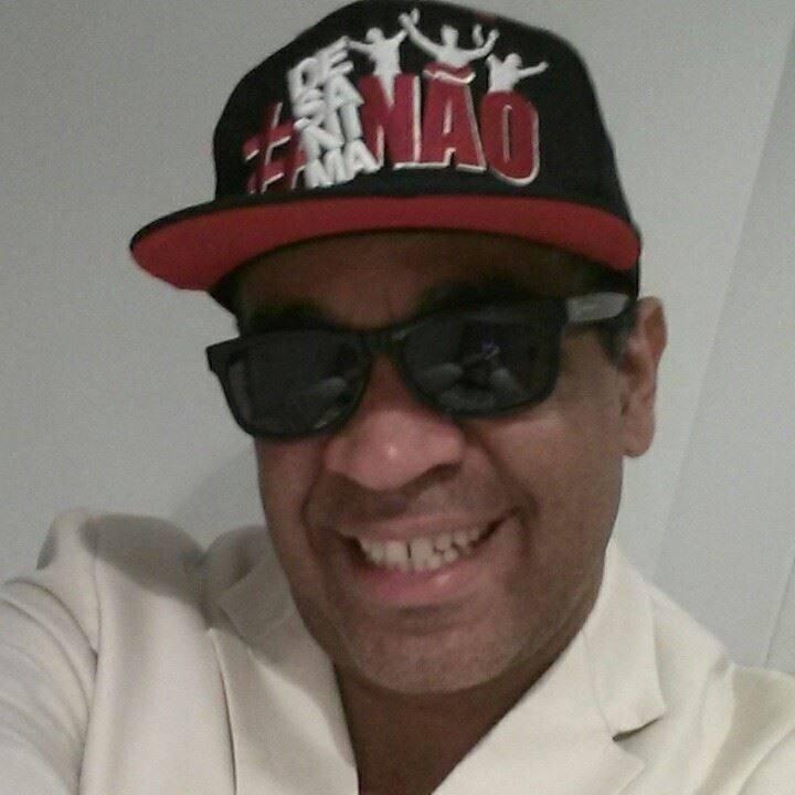 Fernando Alves de Lima, percussionista do Raça Negra, trabalha como motorista do Uber - Reprodução / Facebook