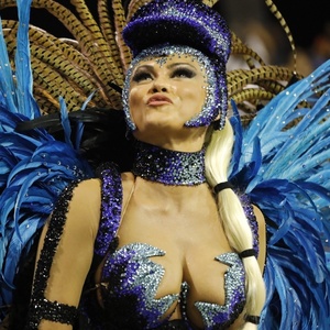 Simon Plestenjak/UOL