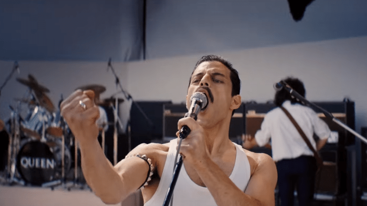 Rami Malek como Freddie Mercury em "Bohemian Rhapsody" - Reprodução - Reprodução