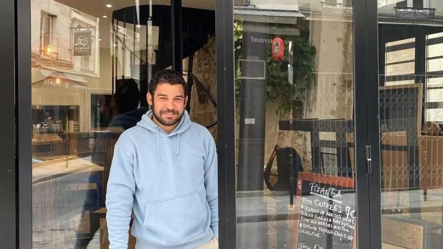 Alexandre Furtado, que fez sucesso com o Bistro Paradis, abriu o Pitanga em plena pandemia e logo teve de fechar as portas - Lúcia Müzell/ RFI