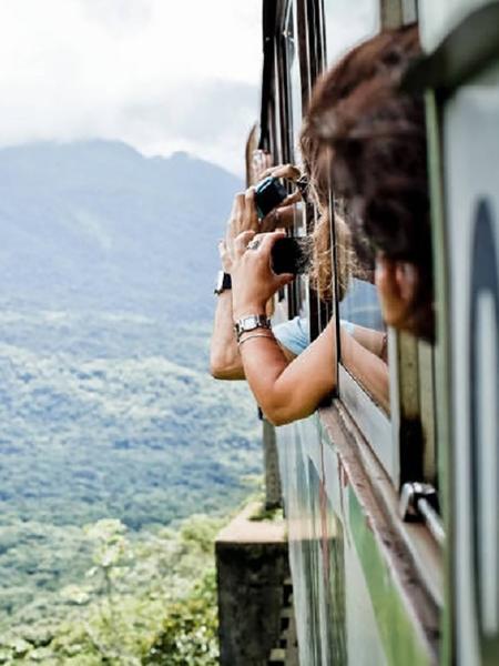 Passagem no Viaduto do Carvalho - Divulgação - Divulgação