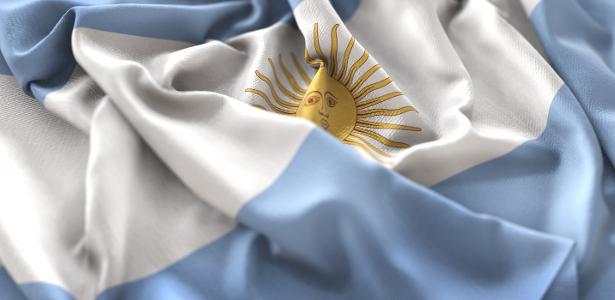 Julián Fuks: Um homem diante de seu país: sobre os traços de caráter de um argentino