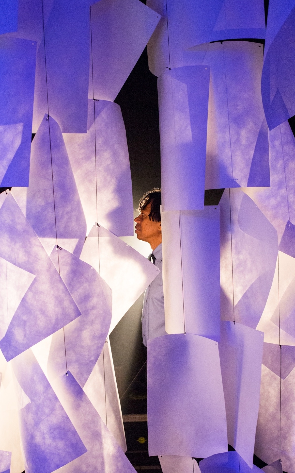 Djavan clicado pelo fotógrafo Marcos Hermes; imagem faz perte da mostra "Brasileirô" - Marcos Hermes