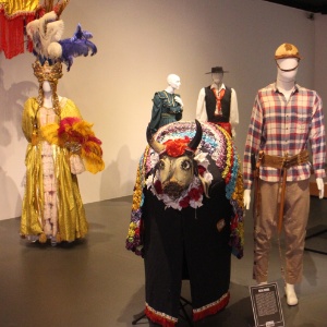 Figurinos do grupo Aruanda - Luiza Correa