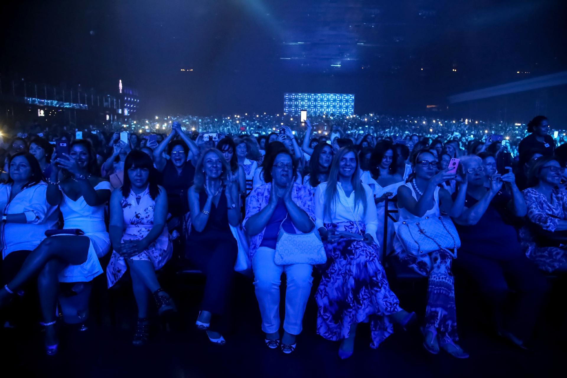 Roberto Carlos se apresenta para o público feminino no Espaço das Américas, em São Paulo - Amanda Perobelli/UOL