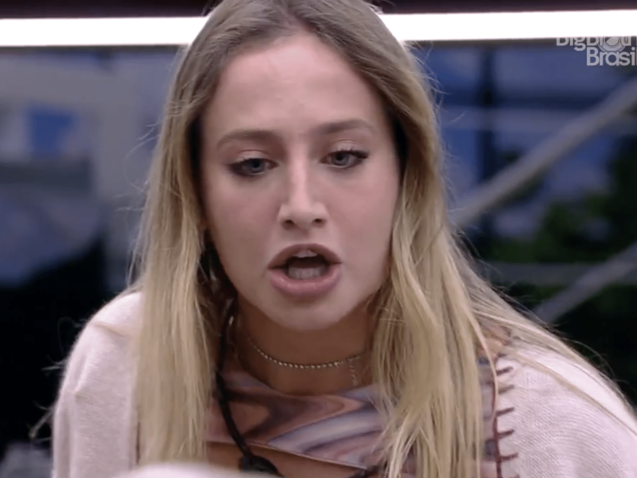 BRUNA GRIPHAO E FUGA DAS GALINHAS: Atriz do BBB 23 vira meme nas redes  sociais após PROVA; VEJA VÍDEOS E FOTO