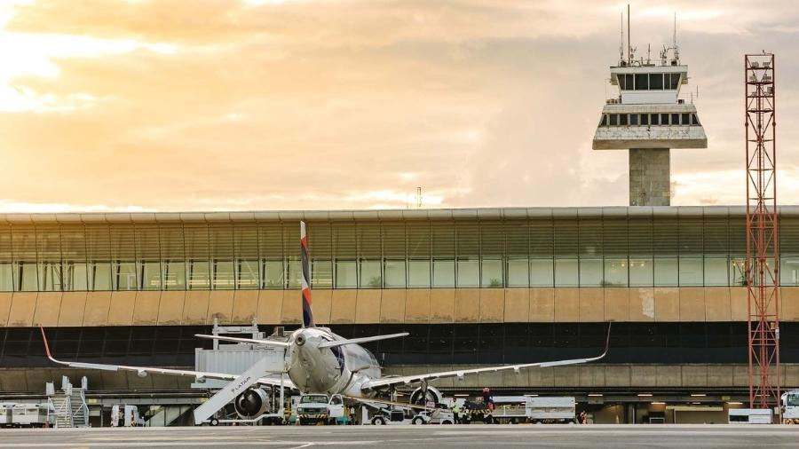Aeroporto Internacional de Brasília: Polícia Civil investiga desaparecimento de homem que passou mal no local Aeroporto Internacional de Brasília: Polícia Civil investiga desaparecimento de homem que passou mal no local