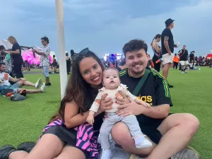 Rock in Rio em família: casal leva bebê de 6 meses ao seu 1º festival