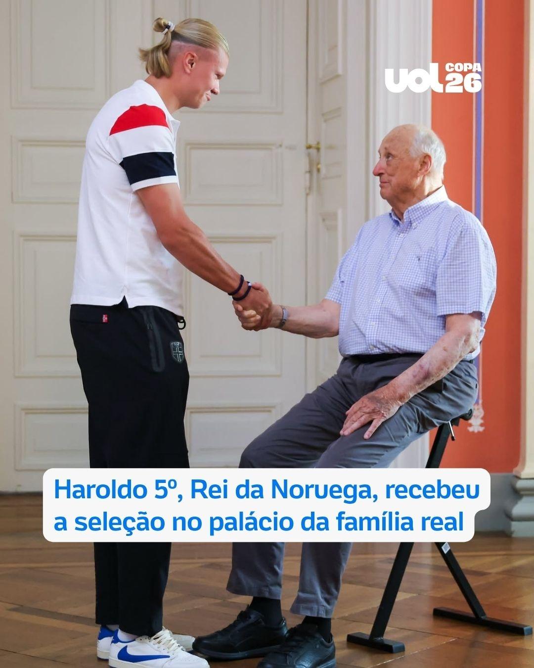 De chinelo no castelo: jogadores da Noruega foram recebidos pelo Rei Haroldo 5º - undefined