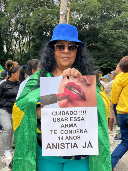 Batom e anistia: as fotos do ato bolsonarista na Paulista Batom e anistia: as fotos do ato bolsonarista na Paulista
