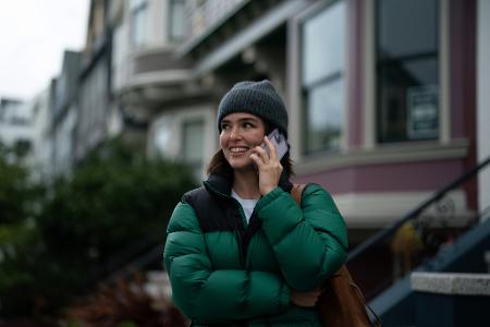 Assim que foi lançado, 'Mensagens para Isabelle' surgiu como o filme mais visto da Netflix no mundo Assim que foi lançado, 'Mensagens para Isabelle' surgiu como o filme mais visto da Netflix no mundo