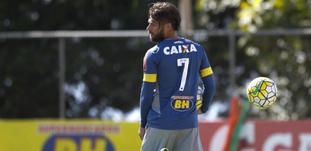 Rafael Sóbis treina na Toca da Raposa - Washington Alves/Light Press/Cruzeiro