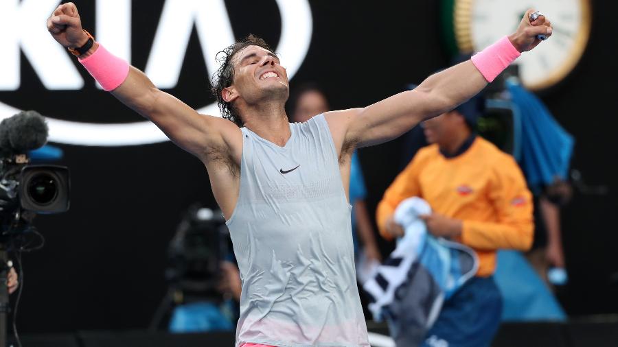 Rafael Nadal comemora vitória sobre Diego Schwartzman no Aberto da Austrália - Xinhua/Bai Xuefei