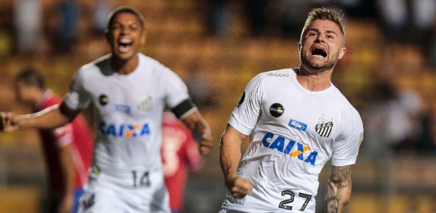 Sasha é o artilheiro do Santos em 2018, com 6 gols. Ele é considerado melhor reforço do time - Ale Cabral/AGIF