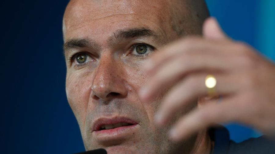 Zidane em entrevista coletiva do Real Madrid - PIERRE-PHILIPPE MARCOU / AFP