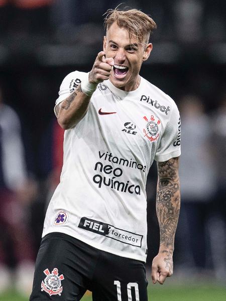 Róger Guedes, do Corinthians, tem quatro gols contra o Palmeiras - MARCO GALVãO/FOTOARENA/ESTADÃO CONTEÚDO