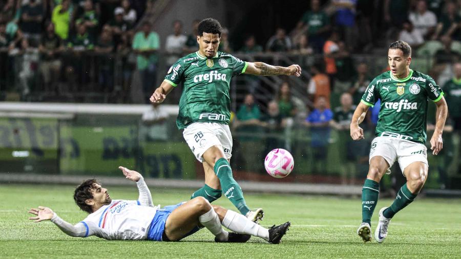 Palmeiras encaminha renovação com Murilo até 2027