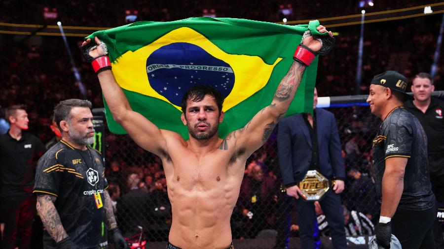 Alexandre Pantoja é uma das atrações do UFC 301 - Jeff Bottari/Zuffa LLC via Getty Images