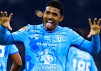 Fluminense monitora situação de John Kennedy e aguarda decisão do Pachuca