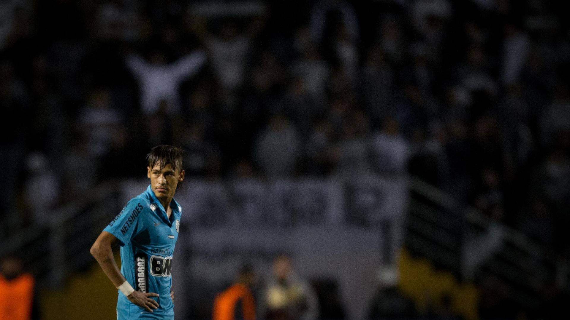 Neymar lamenta eliminaÃ§Ã£o do Santos diante do Corinthians, pela Copa Libertadores de 2012