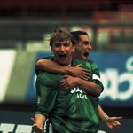 Paulo Nunes e Zinho comemoram gol do Palmeiras em 1998 - undefined