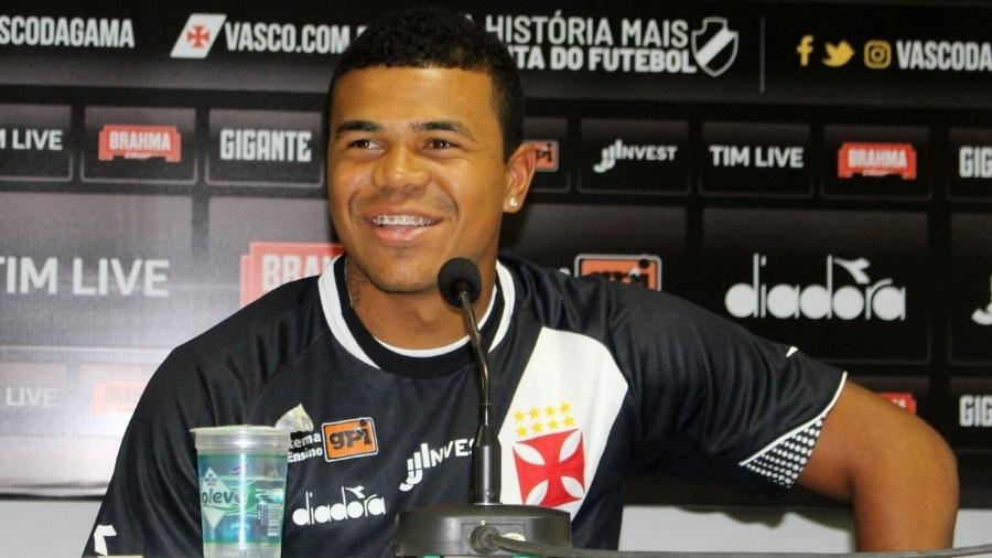 Yan Sasse acertou com o Vasco em janeiro deste ano, por empréstimo do Coritiba - Divulgação/Vasco
