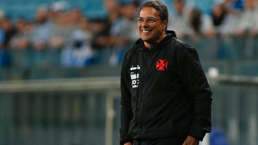Vanderlei Luxemburgo é o técnico do Vasco desde o começo de maio - Jeferson Guareze/Agif
