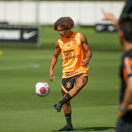 Guilherme Biro é um dos nomes que pode ganhar chance contra o Goiás. - Rodrigo Coca/Agência Corinthians