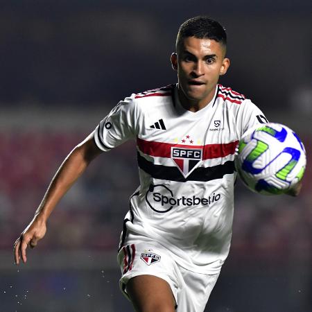 Nestor, do São Paulo, em jogo contra o Ituano pela ida da terceira fase da Copa do Brasil