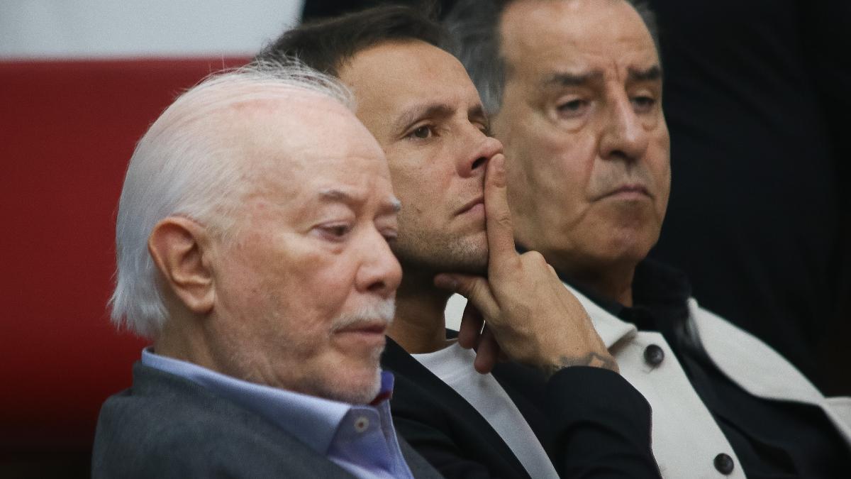São Paulo faz 'força-tarefa' e traça estratégias para quitar transfer ban