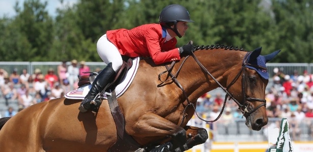 Georgina Bloomberg ganhou medalha de bronze por equipes em Toronto nesta quinta