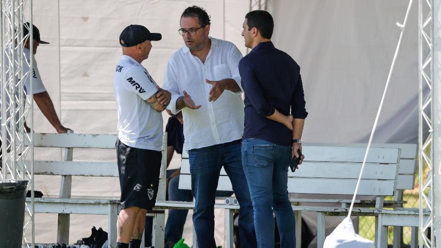 Alexandre Mattos e Jorge Sampaoli em treino do Atlético-MG - Bruno Cantini / Agência Galo