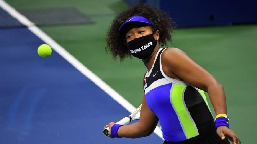 Tenista japonesa Naomi Osaka usa máscara com nome de mulher negra morta por policiais - Robert Deutsch
