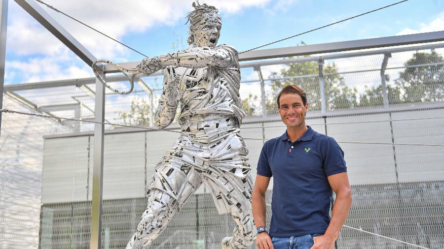 Rafael Nadal inaugurou estátua em Roland Garros - Christophe Guibbaud/FFT