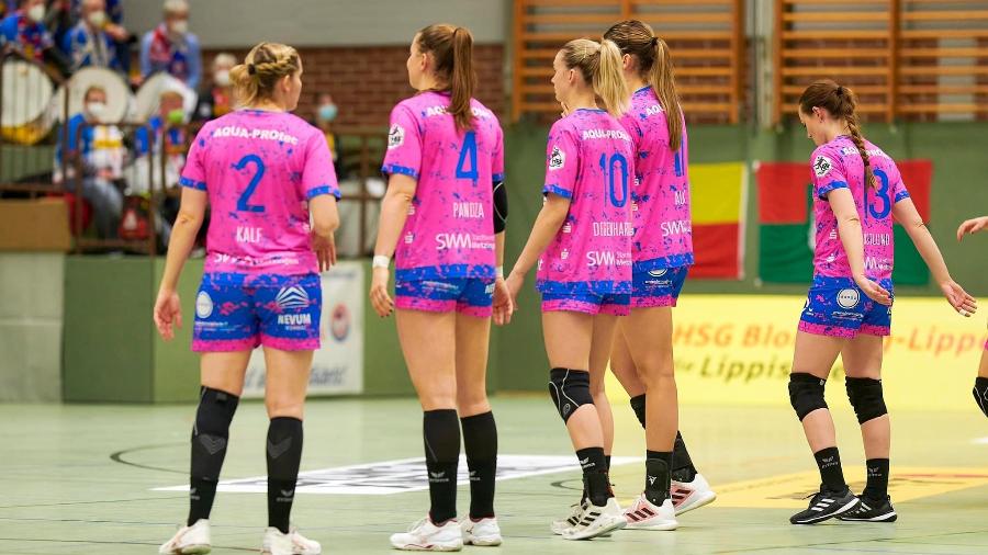 Jogadoras do TuS Metzingen, time feminino de handebol da Alemanha - Facebook/TusSies Metzingen