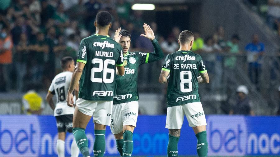 Piquerez, do Palmeiras comemora seu gol contra a Inter de Limeira, no Paulistão - Diogo Reis/AGIF